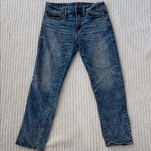 American Eagle Slim Straight Jeans size 29w 30L